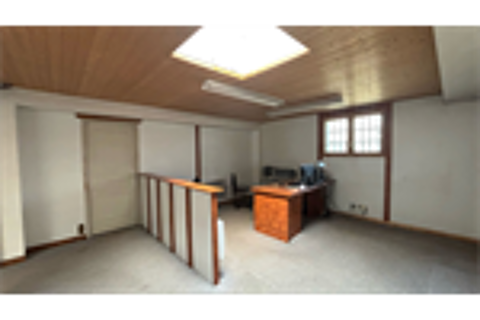 Local artisanal / Entrep&ocirc;t 1244 74100 Annemasse