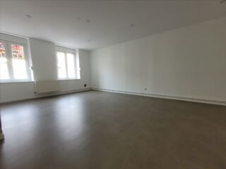  Appartement à louer 2 pièces 62 m²