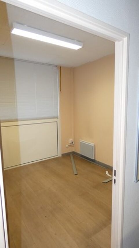   LOCATION  -LOCAL PRO en centre ville DOMBASLE SUR MEURTHE 
