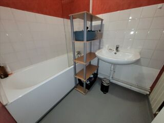  Appartement à louer 4 pièces 86 m²