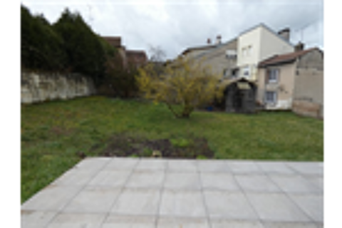  Maison � louer 7 pi�ces 171 m� Bayon