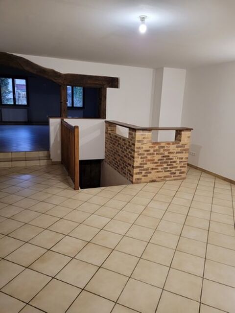  Maison  louer 7 pices 204 m