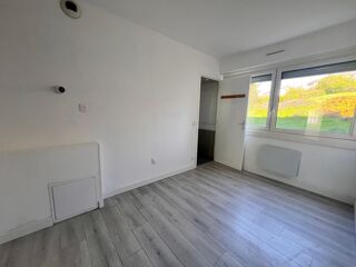  Appartement � louer 4 pi�ces 75 m�