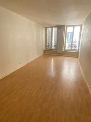  Appartement  louer 4 pices 101 m