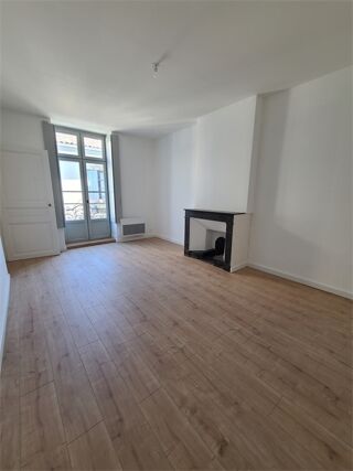  Appartement � louer 4 pi�ces 93 m�