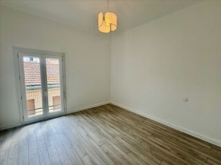  Appartement � louer 3 pi�ces 65 m� Beziers