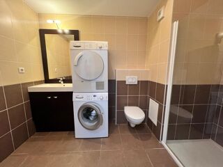  Appartement à louer 1 pièce 35 m²