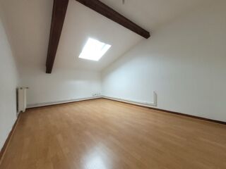  Appartement � louer 3 pi�ces 83 m�