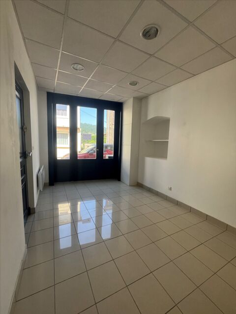 Local au centre de Sainte-Foy-l'Argenti&egrave;re 250 69610 Sainte-foy-l'argentiere