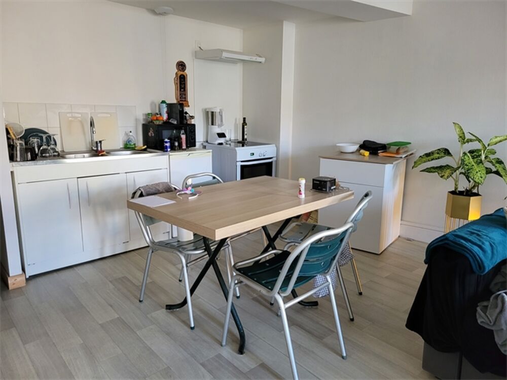 Location Appartement ST LAURENT DE CHAMOUSSET Saint-laurent-de-chamousset