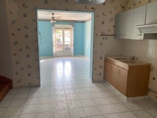  Appartement à louer 4 pièces 84 m²