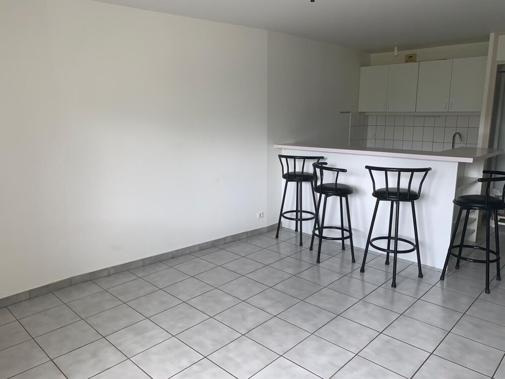 Location Appartement Studio au centre du village Boege