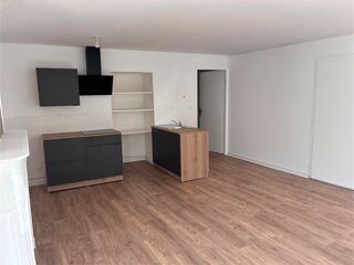  Appartement à louer 2 pièces 45 m²