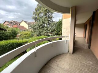  Appartement à louer 4 pièces 91 m²