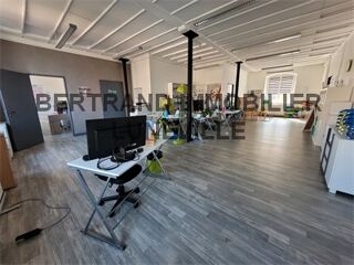  Immeuble à vendre 136 m²