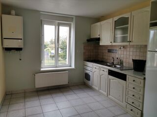  Appartement à louer 4 pièces 70 m²
