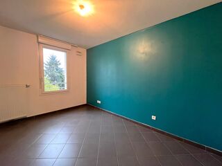  Appartement à louer 2 pièces 43 m²