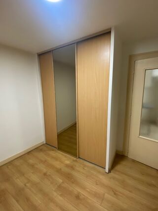  Appartement à louer 2 pièces 40 m²