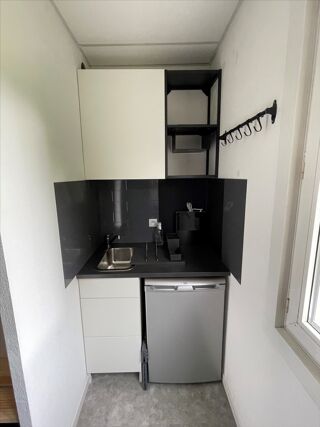  Appartement à louer 1 pièce 14 m²