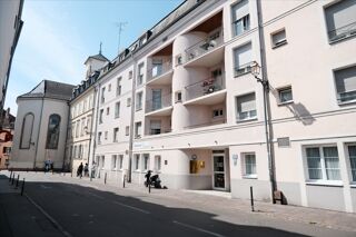  Appartement à louer 2 pièces 41 m²