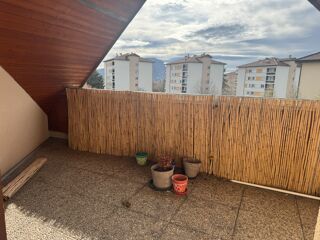  Appartement � louer 4 pi�ces 99 m�