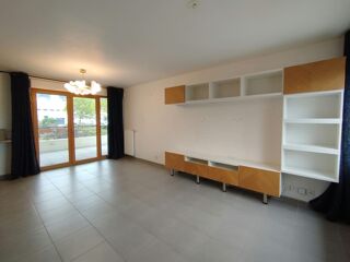  Appartement à louer 3 pièces 66 m²