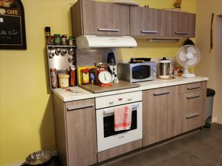  Appartement à louer 3 pièces 80 m²