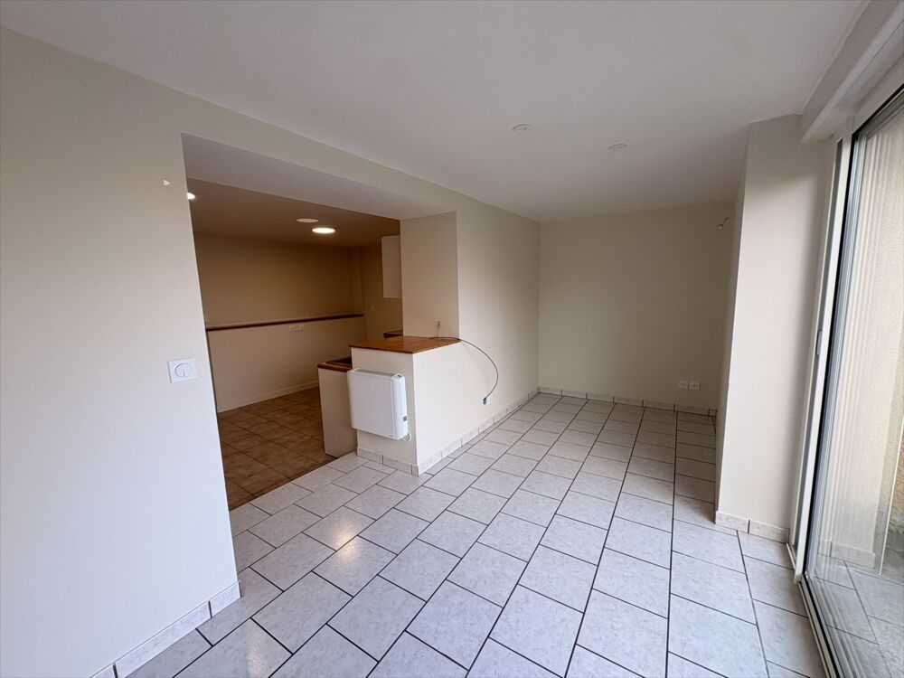 Location Appartement BRULLIOLES - Appartement T2 Rénové Brullioles
