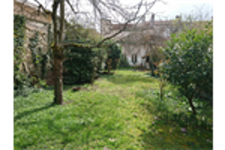  Immeuble à vendre 461 m²