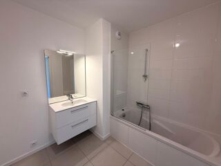  Appartement � louer 3 pi�ces 67 m�