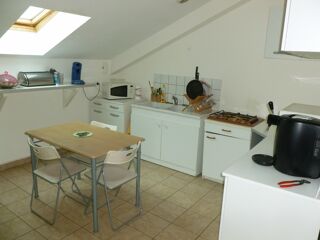  Appartement à louer 3 pièces 79 m²
