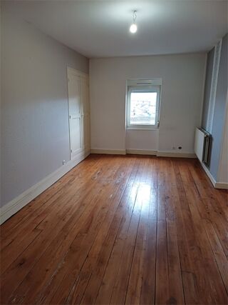  Appartement � louer 5 pi�ces 112 m�