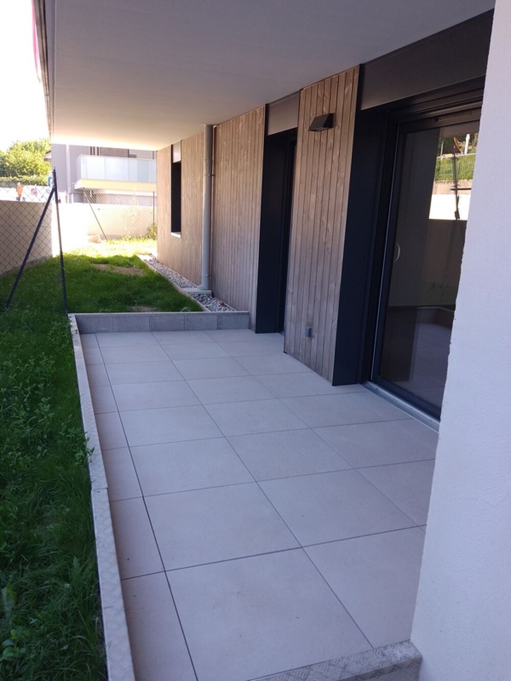 Location Appartement Type 2 neuf avec terrasse et parking couvert Rumilly
