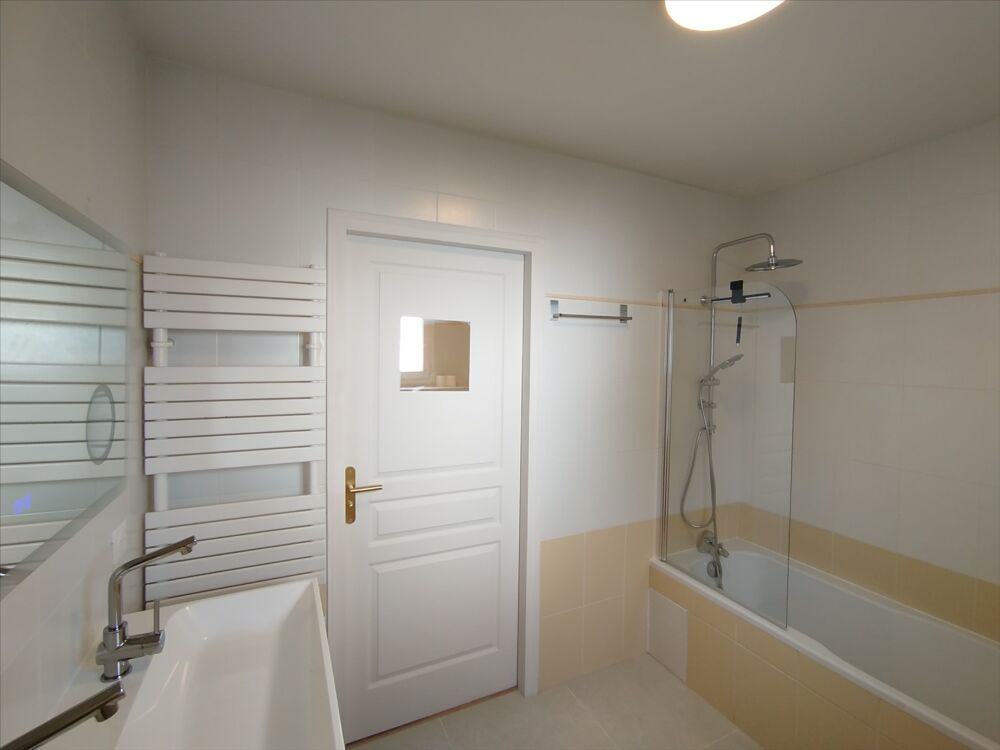 Location Appartement AMBILLY, T4 Proche douane de Mon Idée Ambilly