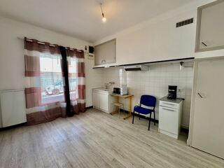  Appartement à louer 2 pièces 28 m²