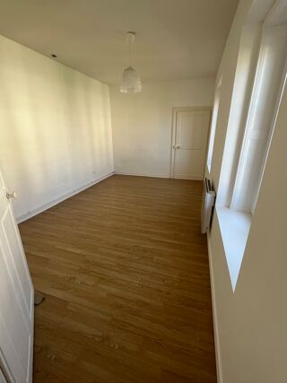  Appartement à louer 1 pièce 30 m²