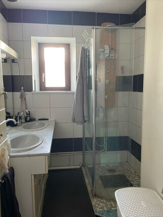  Immeuble � vendre 139 m�