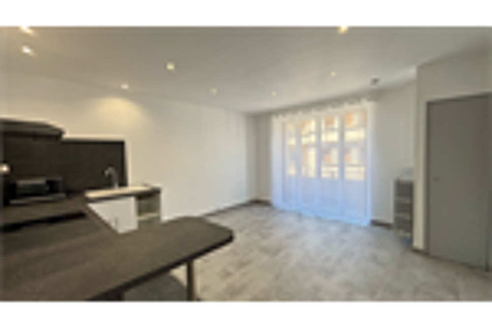 Location Appartement ANNEMASSE T2 avec double balcon Annemasse
