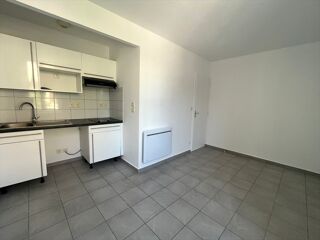 Appartement à louer 1 pièce 25 m²