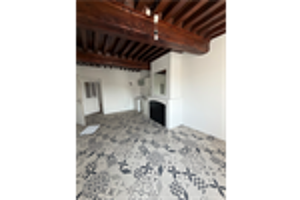 Vaugneray  Appartement T2 de 44 m² au coeur du village