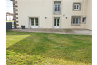  Maison à louer 7 pièces 174 m²