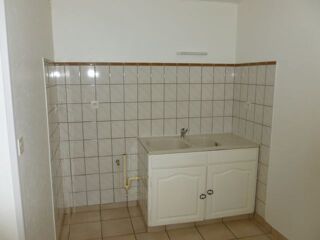  Appartement à louer 4 pièces 68 m²