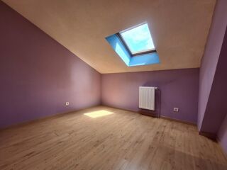  Appartement à louer 4 pièces 70 m²