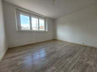  Appartement � louer 2 pi�ces 70 m�