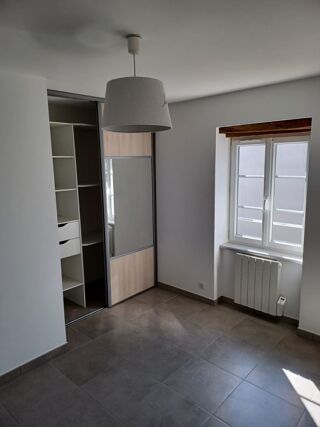  Appartement à louer 2 pièces 40 m²