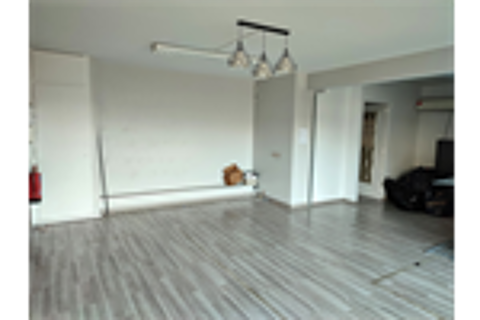 Local commercial avec vitrine 1100 74100 Annemasse