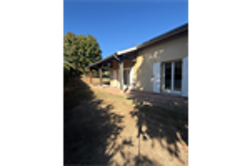 Location Maison Maison de plain-pied de 94 m² avec jardin et garage Saint-genis-laval