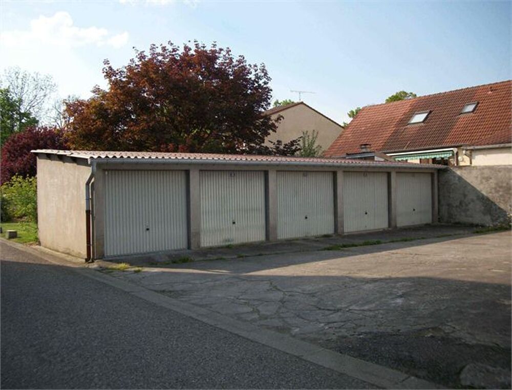 Location Parking/Garage LOCATION LUNEVILLE GARAGE Luneville