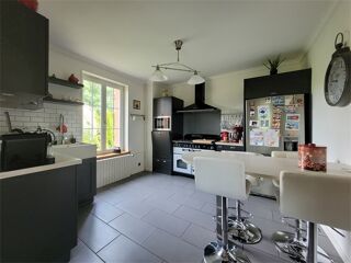  Maison � vendre 8 pi�ces 250 m�