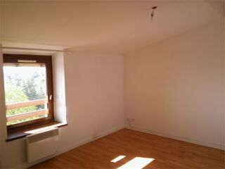  Appartement à louer 3 pièces 63 m²